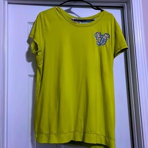Disney Parks Shirt Size Extra Large Performance Mickey Mosaic Yellow Blue.